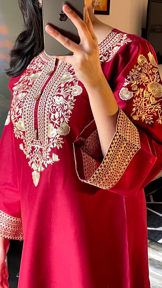 LAIBA EMBROIDERY 2PC